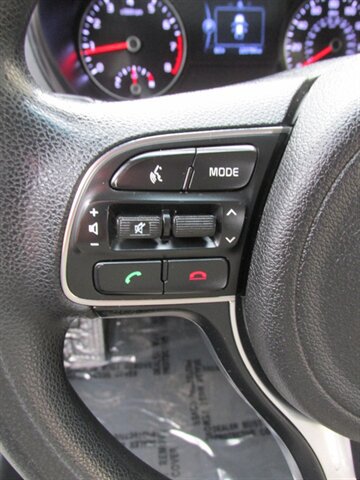 Used 2016 Kia Optima LX FWD image 19