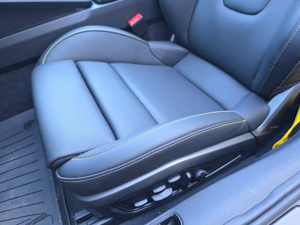 Used 2026 Porsche 911 Targa 4 GTS image 13