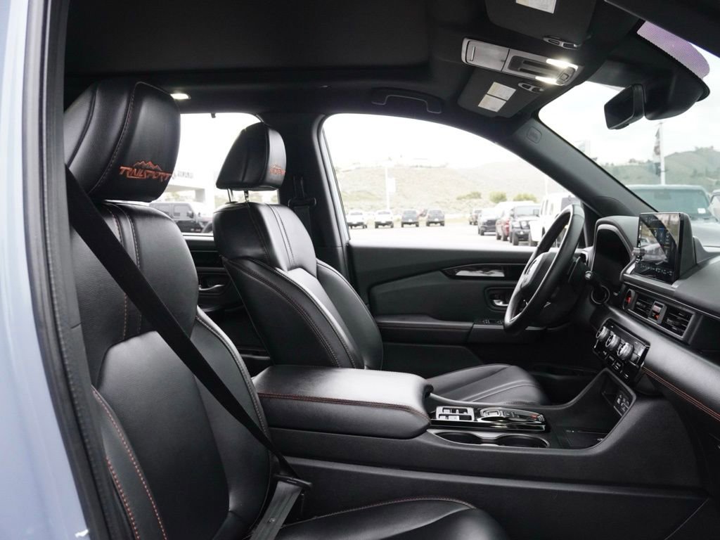 Used 2024 Honda Pilot TrailSport image 21