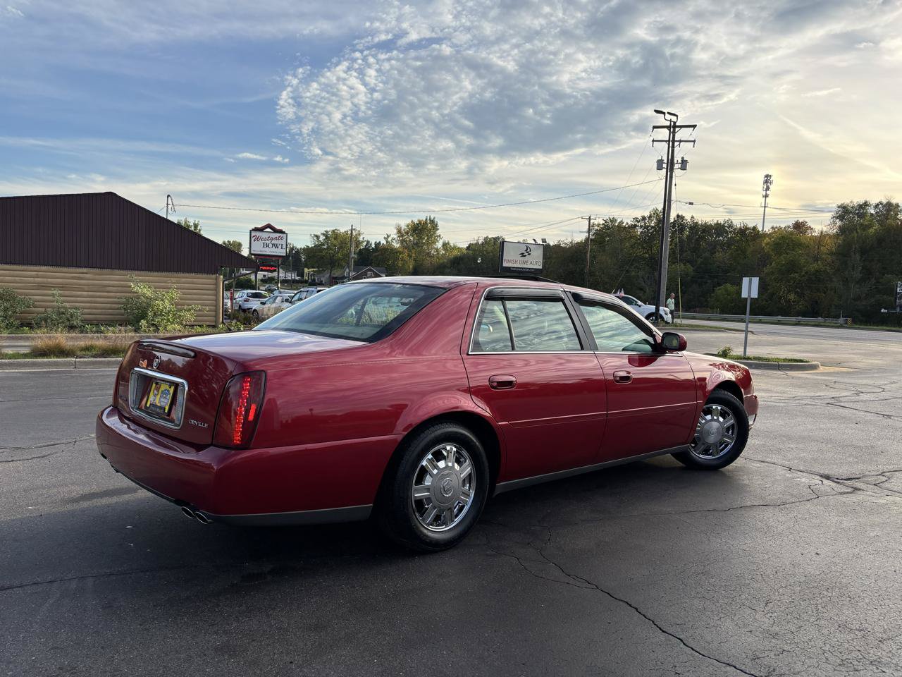 Used 2003 Cadillac De Ville w/ Comfort & Convenience Package FWD image 9