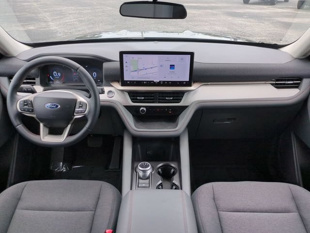 Used 2026 Ford Explorer Active RWD image 19