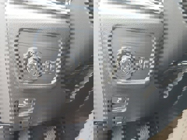 New 2025 Jeep Grand Cherokee Limited w/ Black Appearance Package image 17