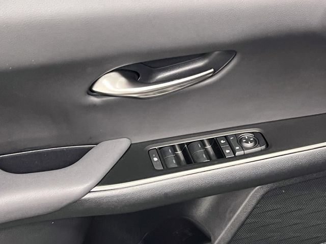 Certified 2025 Lexus UX 300h FWD image 10