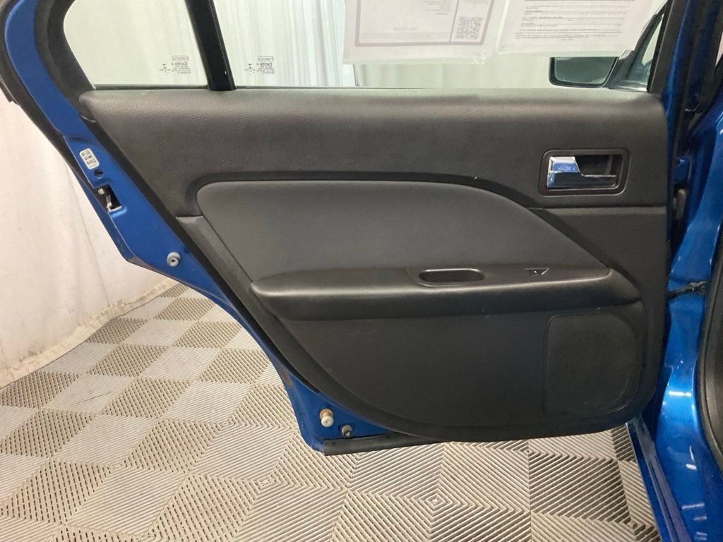Used 2012 Ford Fusion SE FWD image 30