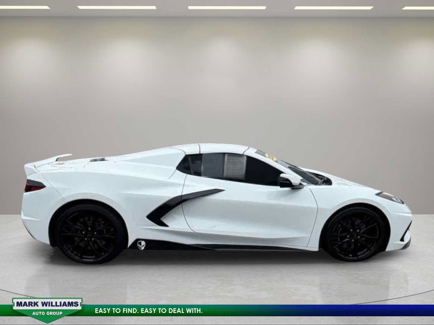 Used 2023 Chevrolet Corvette Stingray Preferred Conv w/ Z51 Performance Package RWD image 35