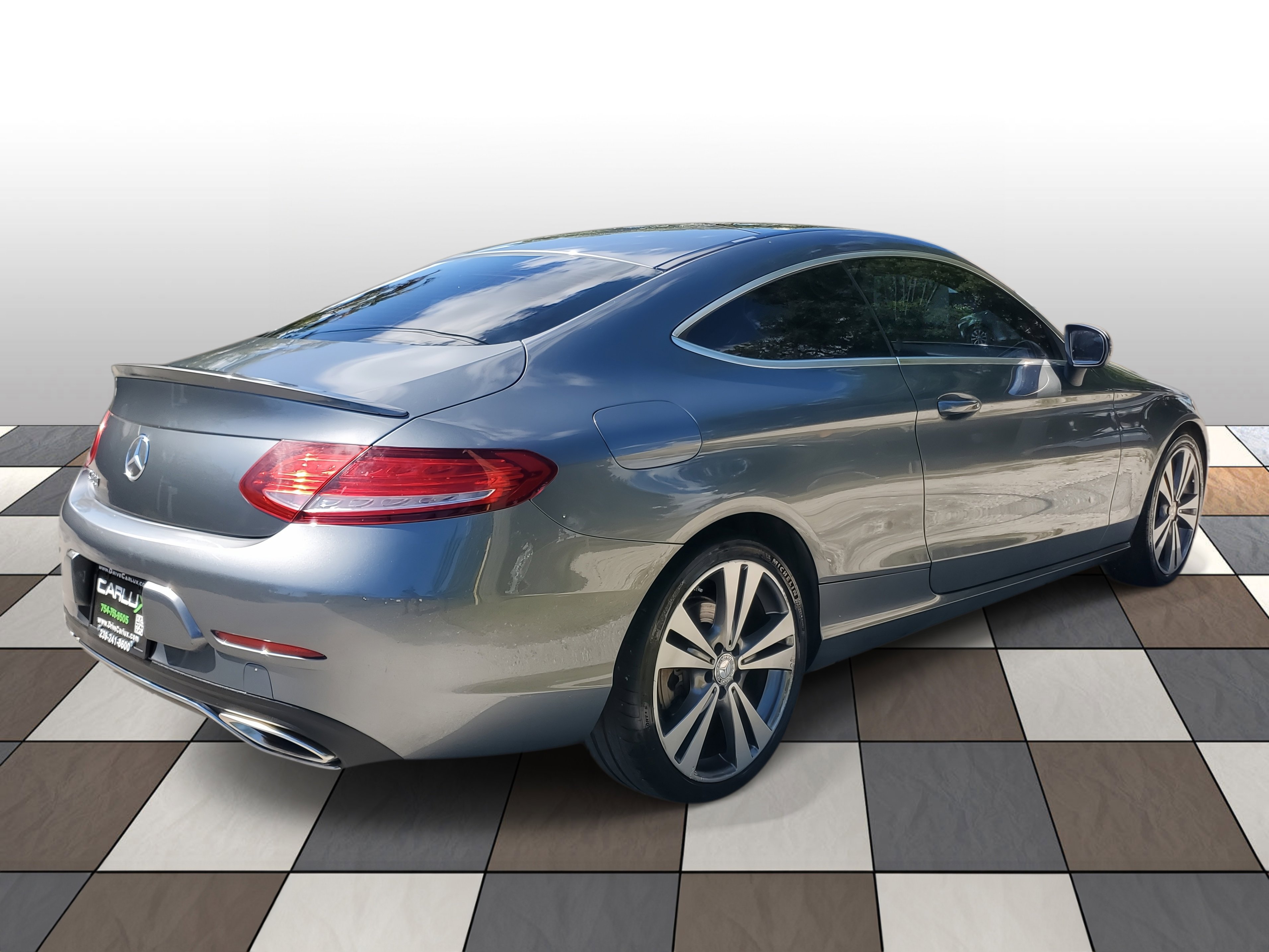 Used 2017 Mercedes-Benz C 300 Coupe image 4