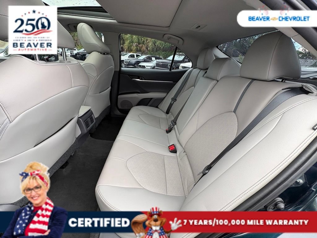 Used 2021 Toyota Camry XSE FWD image 14