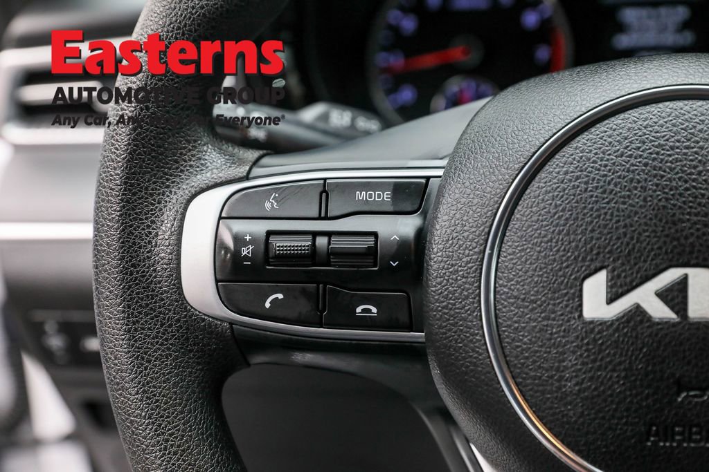 Used 2023 Kia K5 LXS image 15