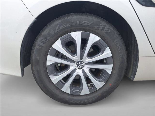 Certified 2022 Toyota Prius Prime LE image 22