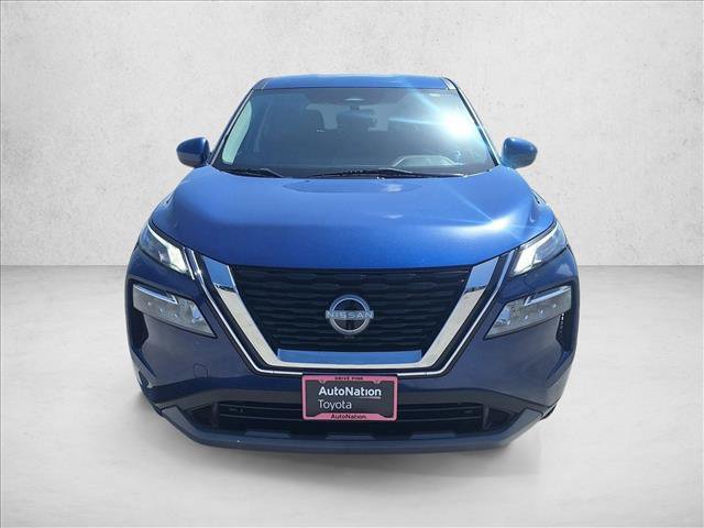 Used 2023 Nissan Rogue SV FWD video 2