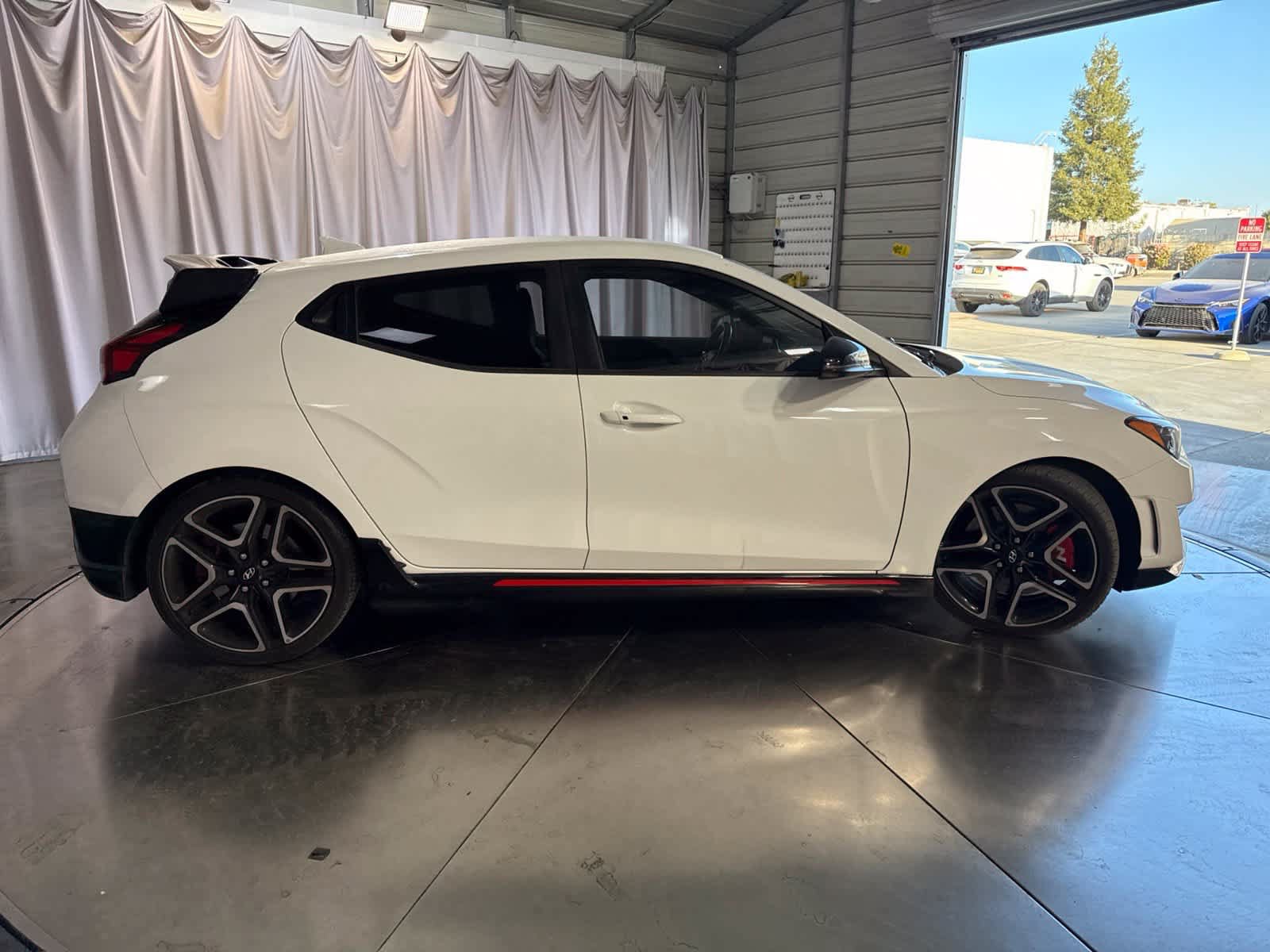 Used 2021 Hyundai Veloster N FWD image 4