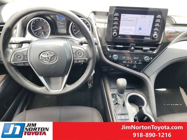 Used 2024 Toyota Camry LE FWD image 27