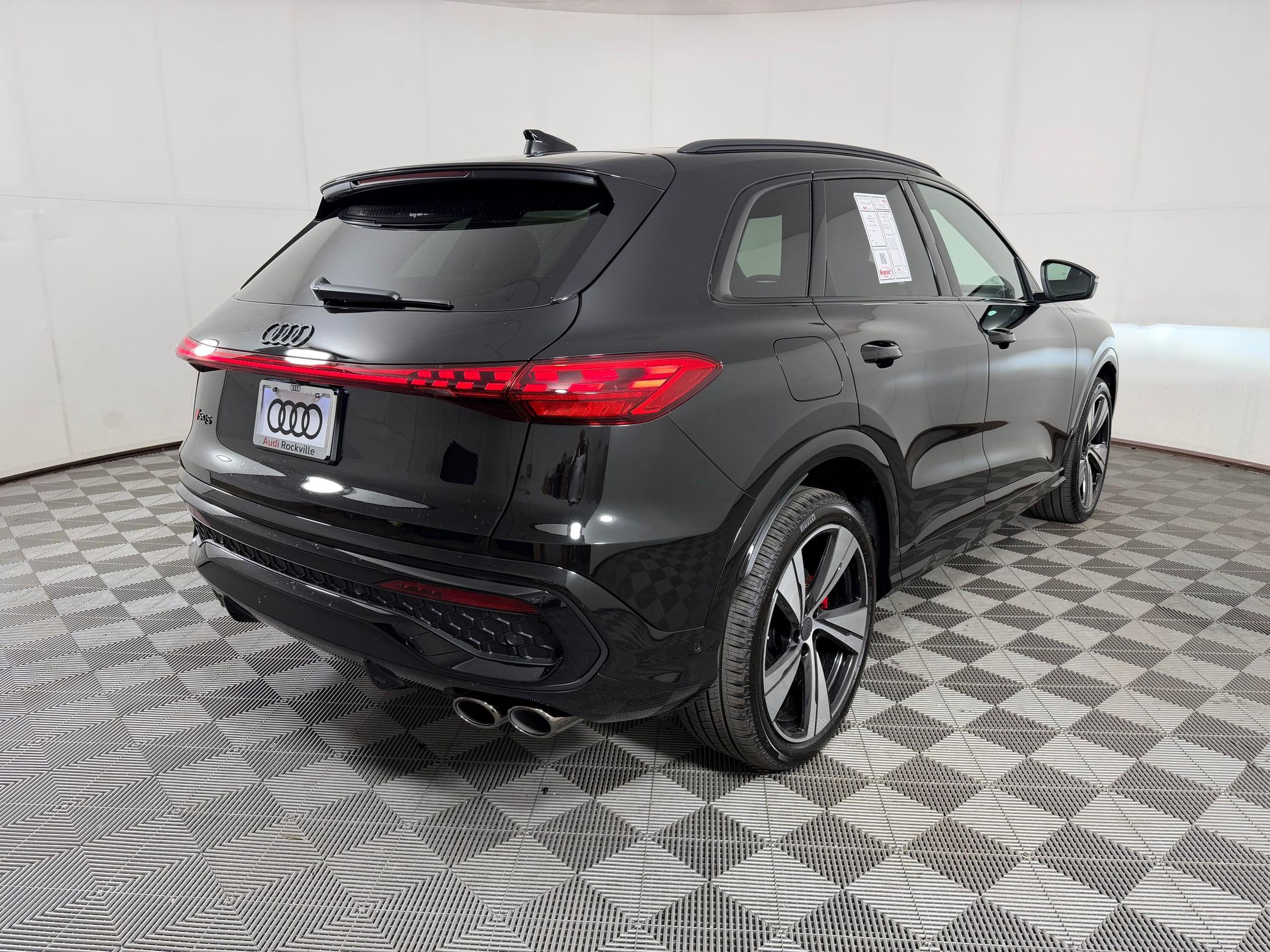 New 2026 Audi SQ5 Premium Plus AWD/4WD image 9