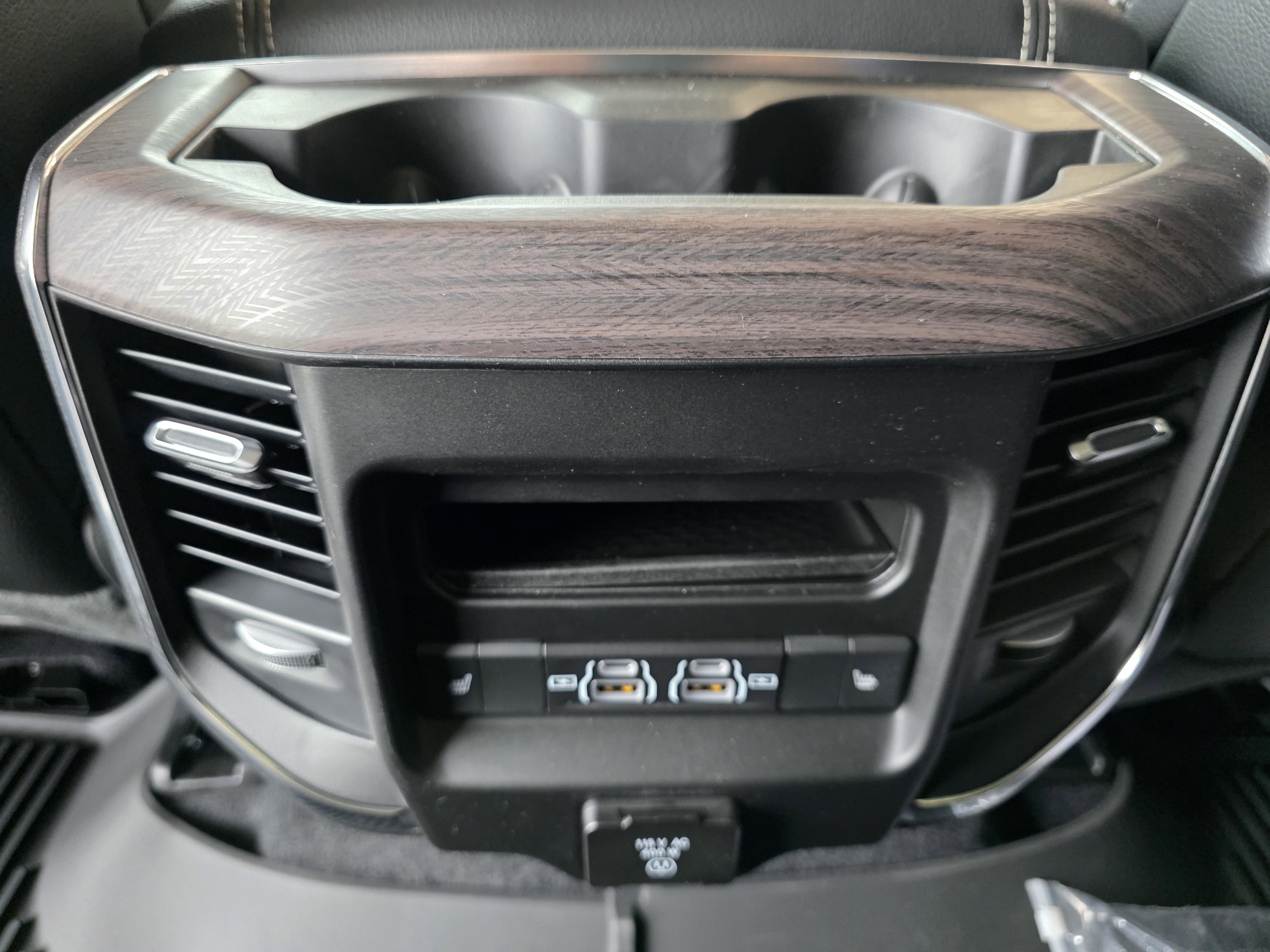 New 2026 RAM 1500 Laramie image 44