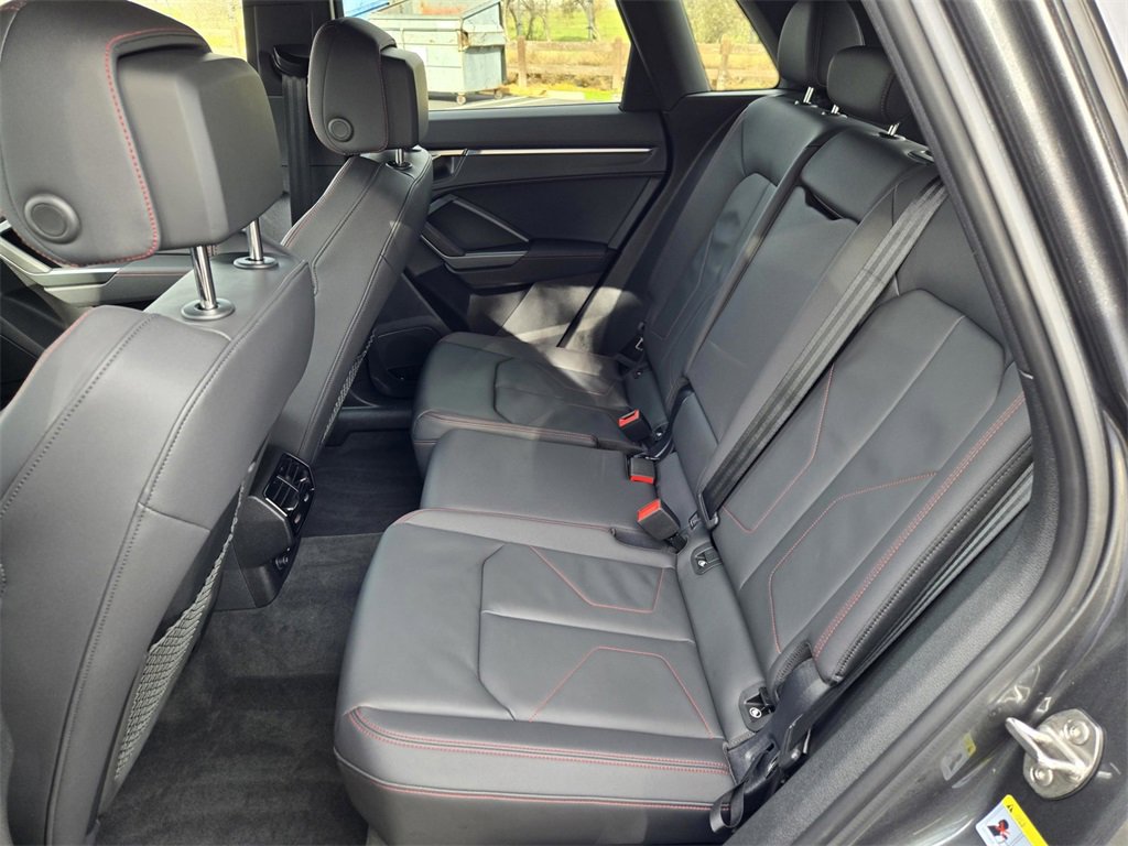 Used 2025 Audi Q3 2.0T Premium Plus w/ Premium Plus Package image 10