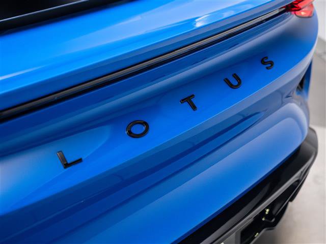 Used 2025 Lotus Emira RWD image 32