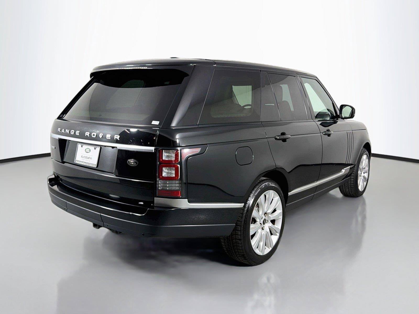 Used 2013 Land Rover Range Rover Supercharged AWD/4WD image 5