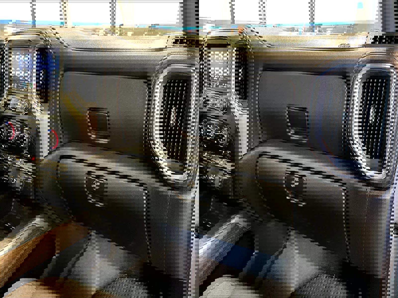 Used 2022 Chevrolet Silverado 1500 RST w/ All Star Edition Plus image 13