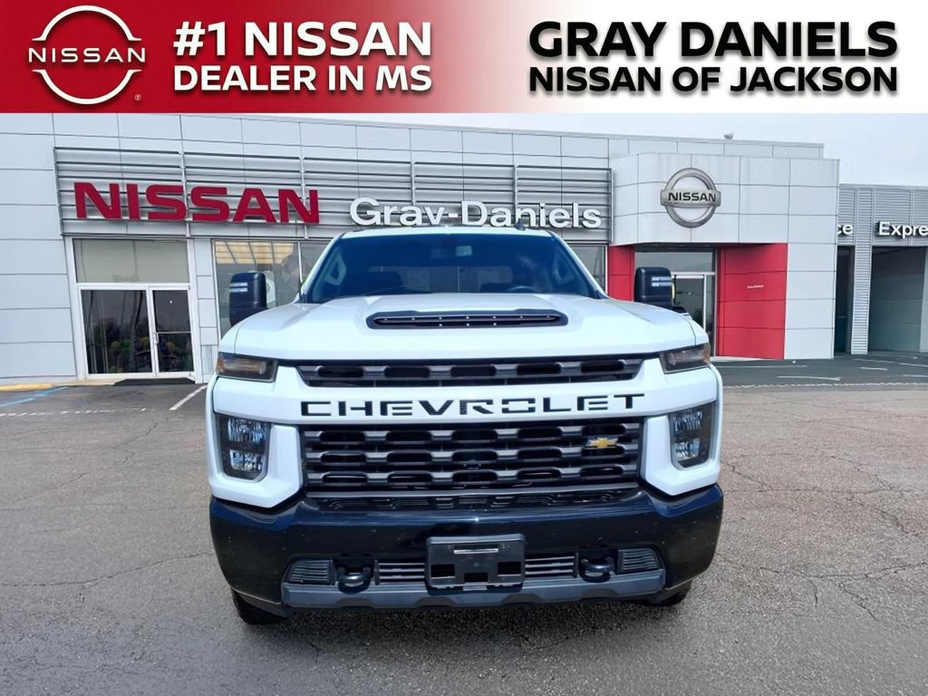 Used 2021 Chevrolet Silverado 2500 Custom w/ Custom Value Package AWD/4WD image 2