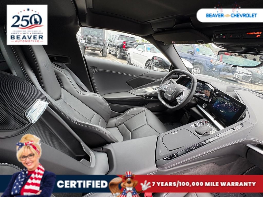 Used 2025 Chevrolet Corvette Z06 RWD image 26