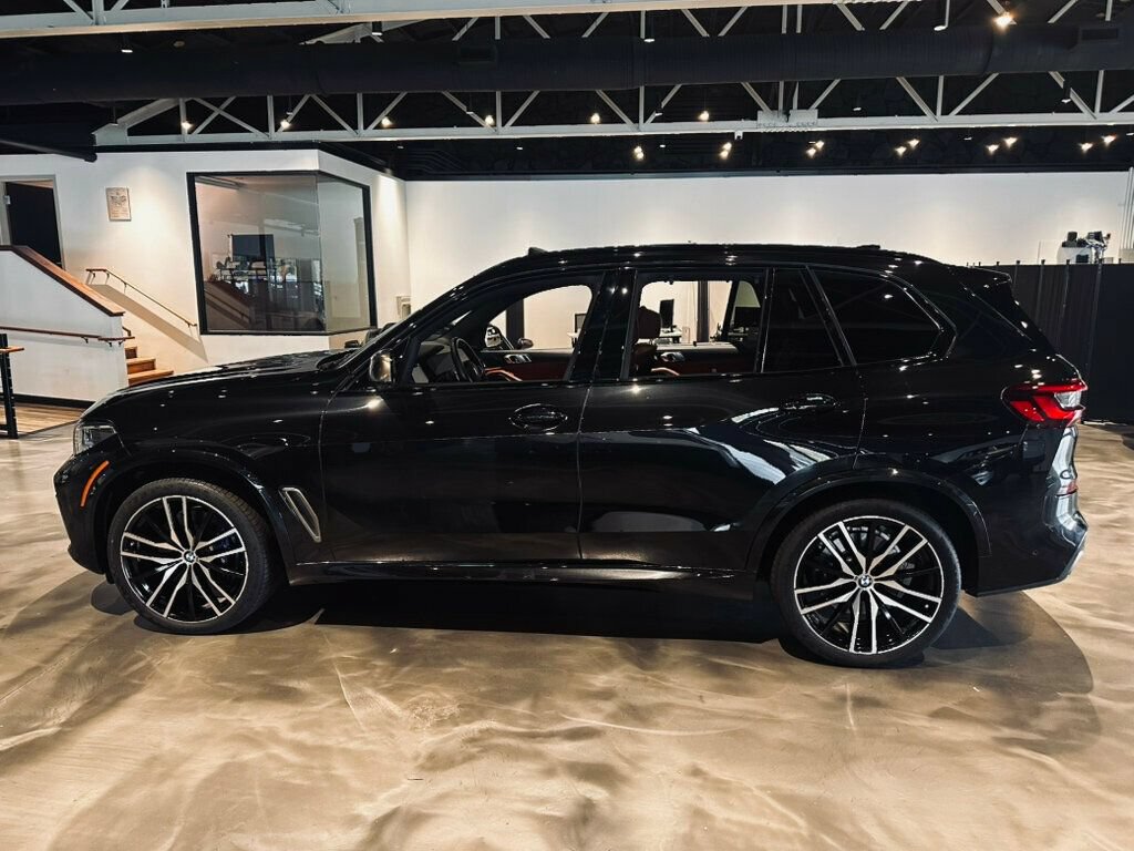 Used 2023 BMW X5 M50i w/ Executive Package AWD/4WD image 2