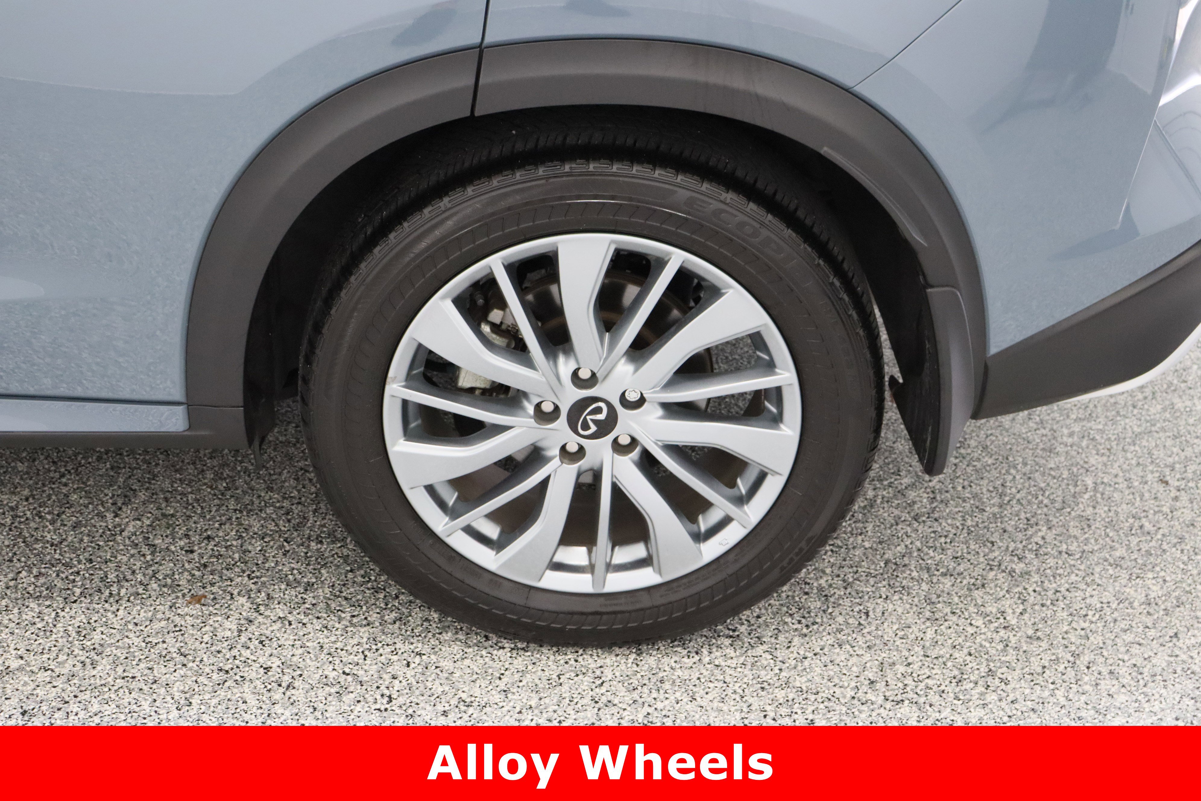 Used 2025 INFINITI QX50 Luxe image 10