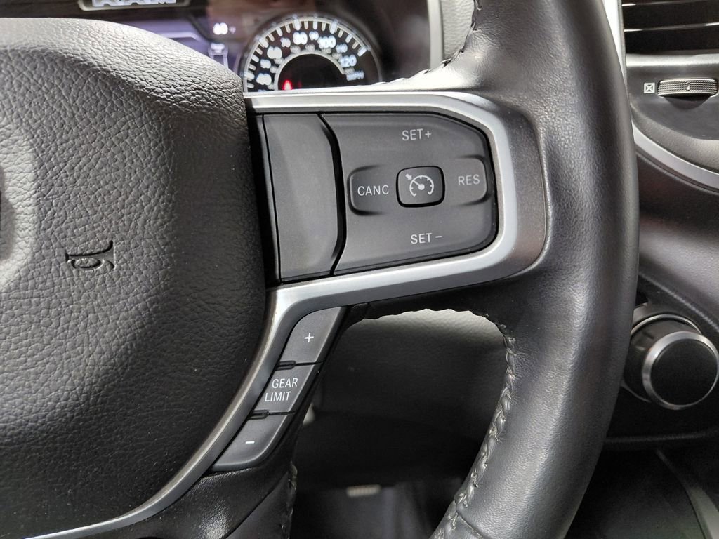 Used 2023 RAM 1500 Big Horn AWD/4WD image 34