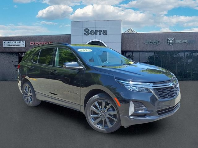 Used 2023 Chevrolet Equinox RS w/ LPO, Floor Liner Package AWD/4WD image 1