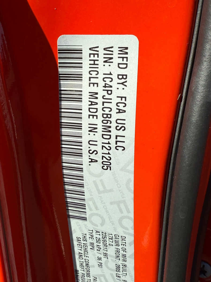 Used 2021 Jeep Cherokee Latitude image 32