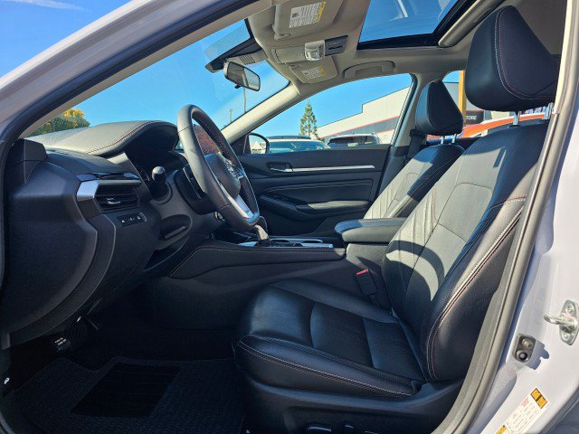 Used 2023 Nissan Altima 2.5 SR w/ SR Premium Package FWD image 27
