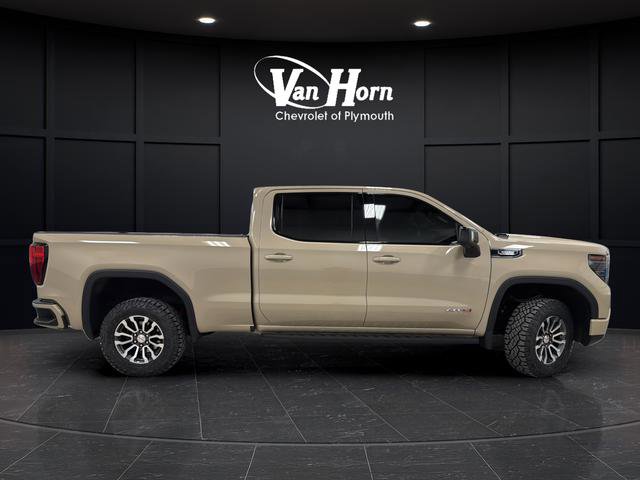 Used 2022 GMC Sierra 1500 AT4 w/ AT4 Premium Package image 2