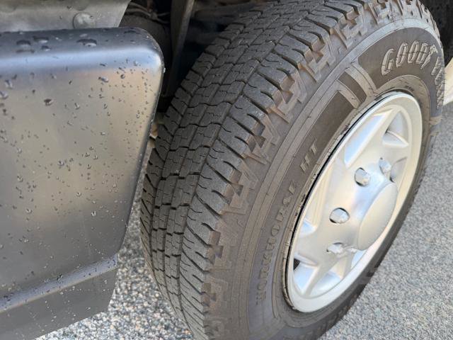 Used 2013 Ford E-150 and Econoline 150 RWD image 38