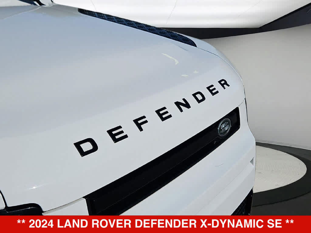 Used 2024 Land Rover Defender 130 X-Dynamic SE AWD/4WD image 12