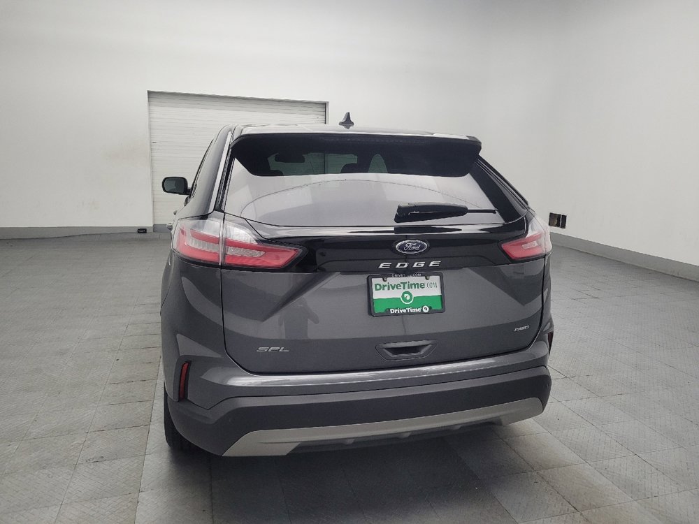 Used 2024 Ford Edge SEL image 6
