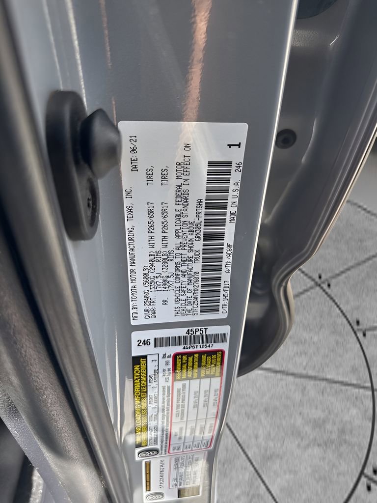 Used 2021 Toyota Tacoma TRD Sport AWD/4WD image 28