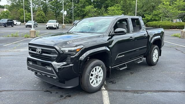 New 2026 Toyota Tacoma SR5 AWD/4WD image 3