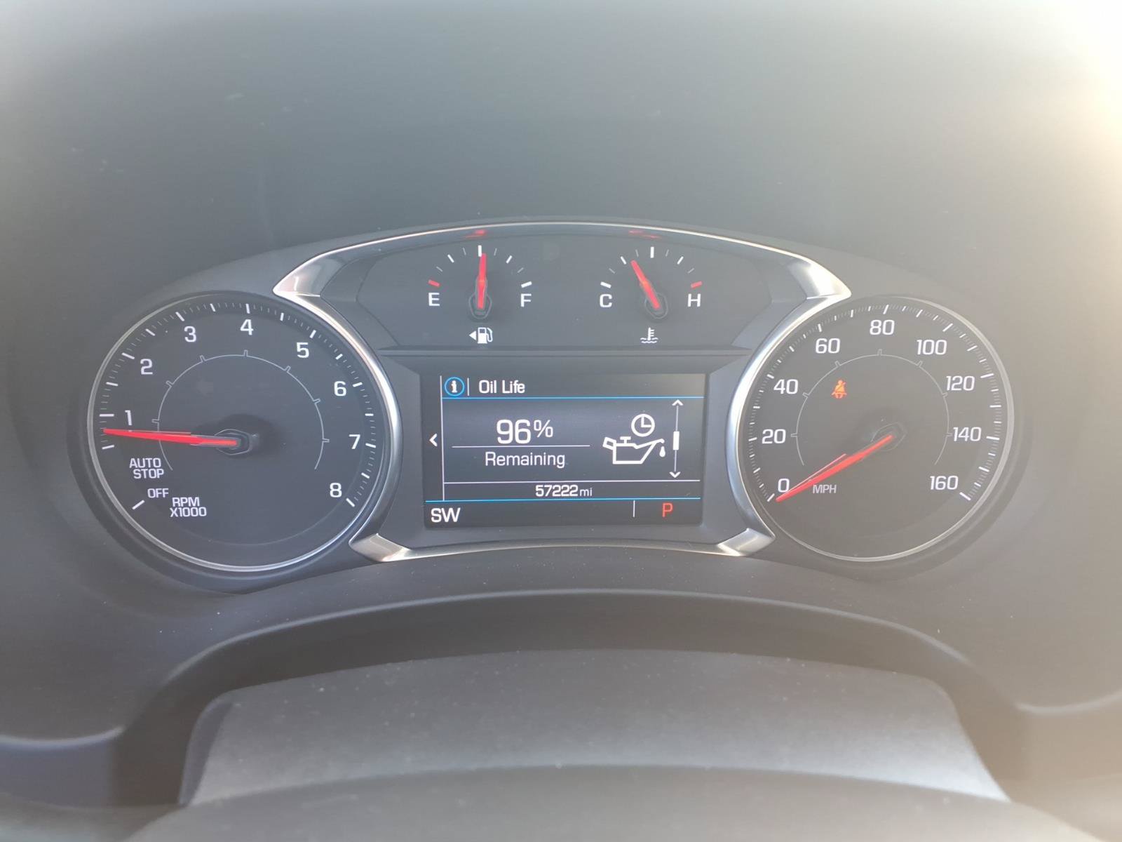 Used 2022 GMC Terrain SLE w/ Driver Convenience Package FWD image 32