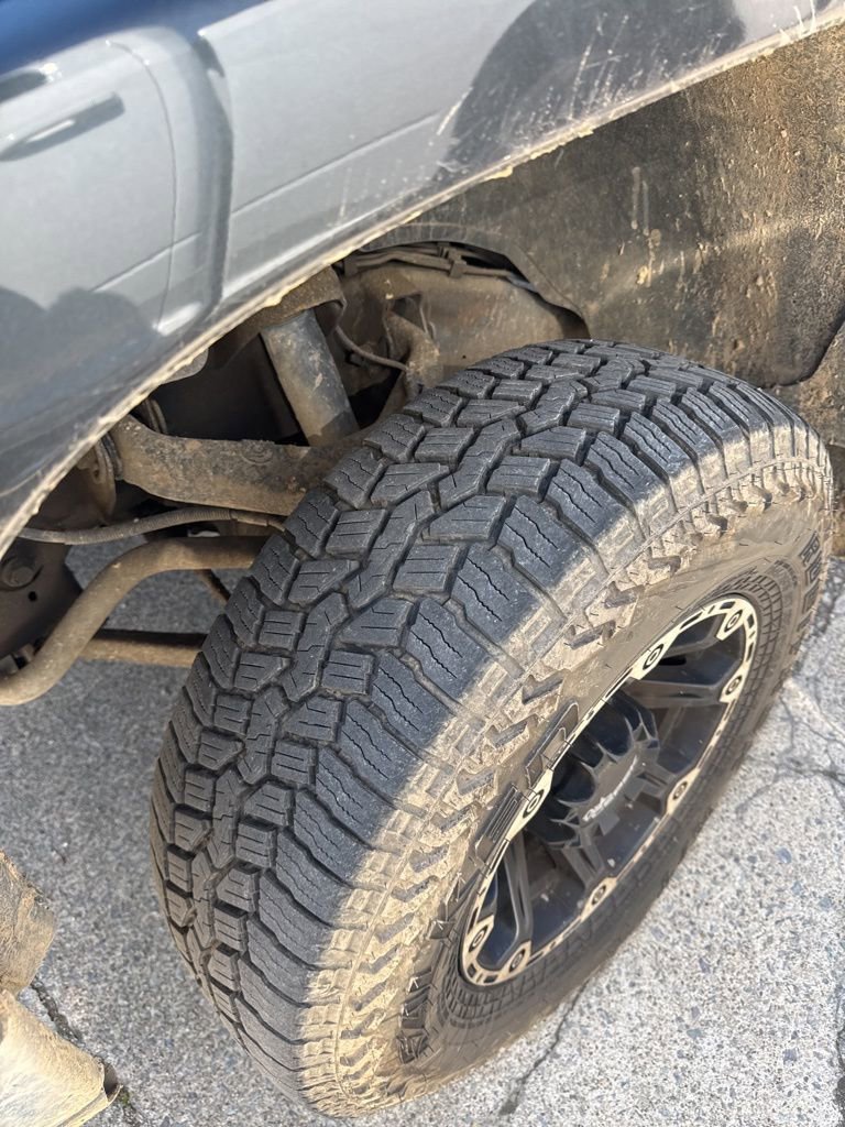 Used 2004 Chevrolet Silverado 2500 LS image 3
