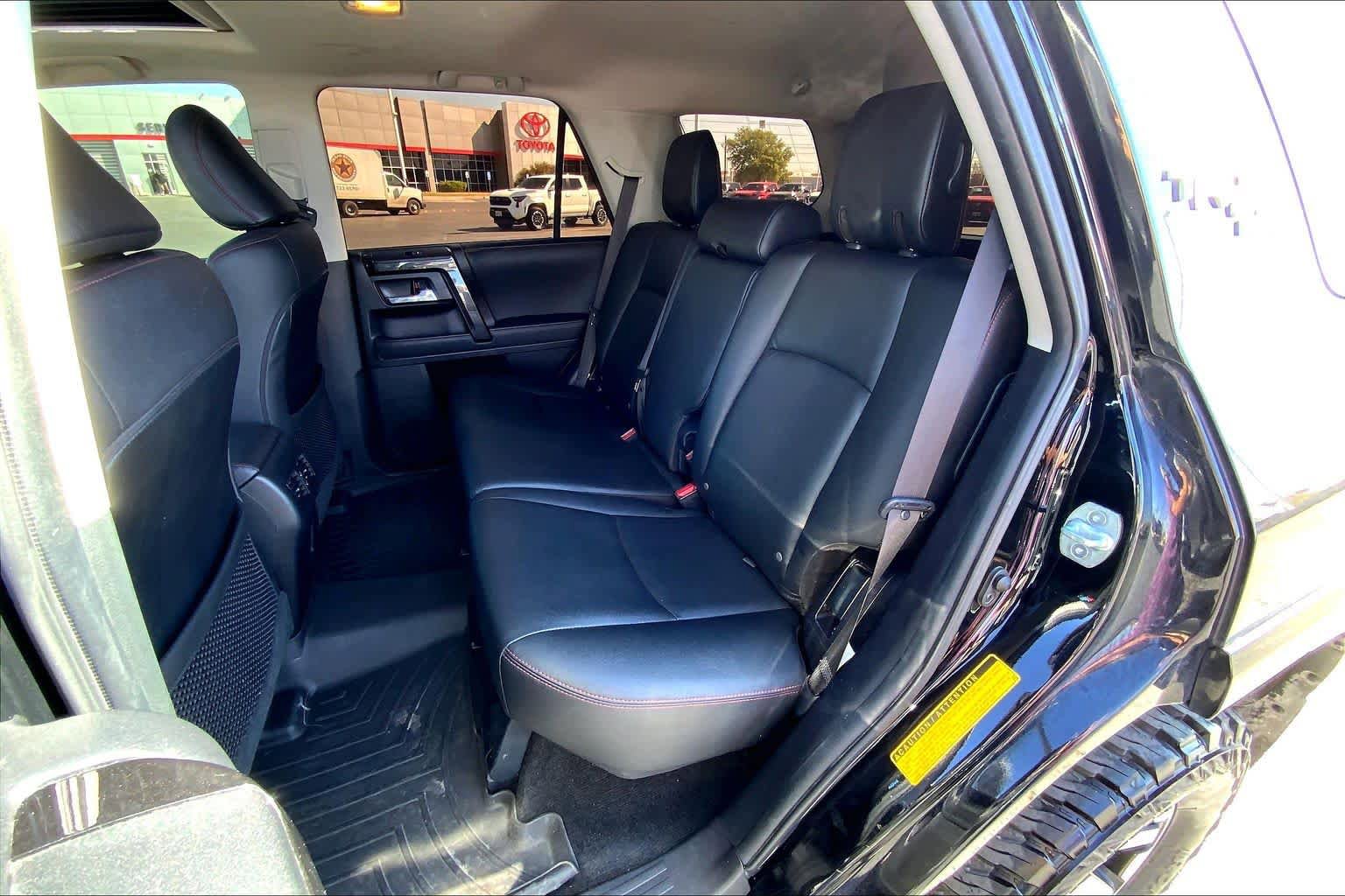 Used 2021 Toyota 4Runner TRD Off-Road Premium w/ Moonroof Package AWD/4WD image 21