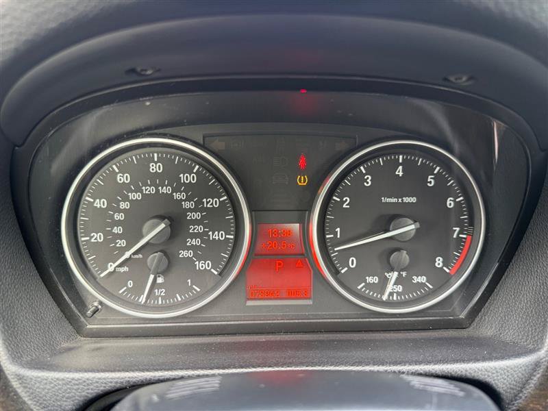 Used 2012 BMW 328i Convertible RWD image 36