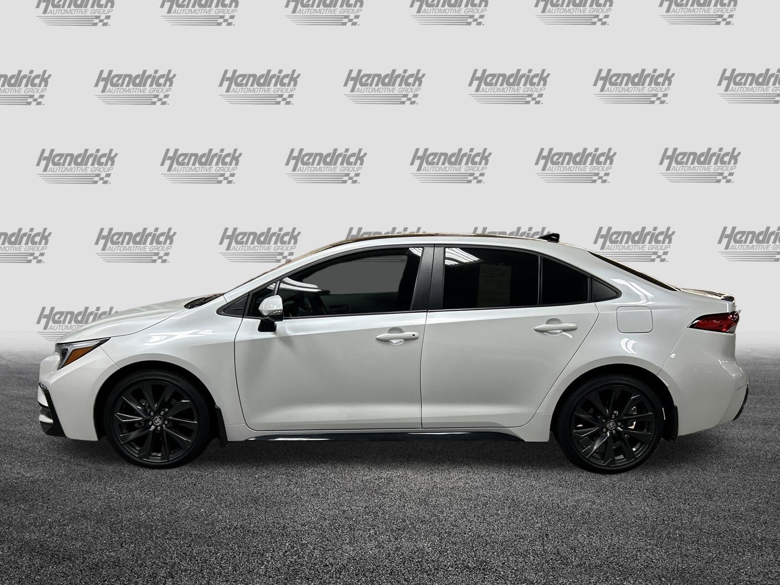 Used 2025 Toyota Corolla SE w/ Convenience Package FWD image 7