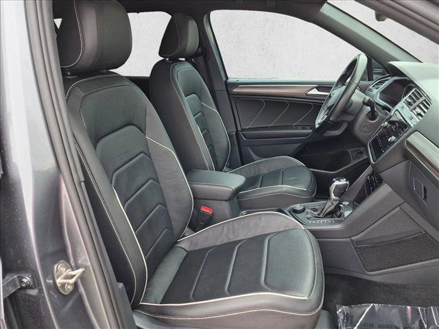 Used 2023 Volkswagen Tiguan SEL R-Line AWD/4WD image 22