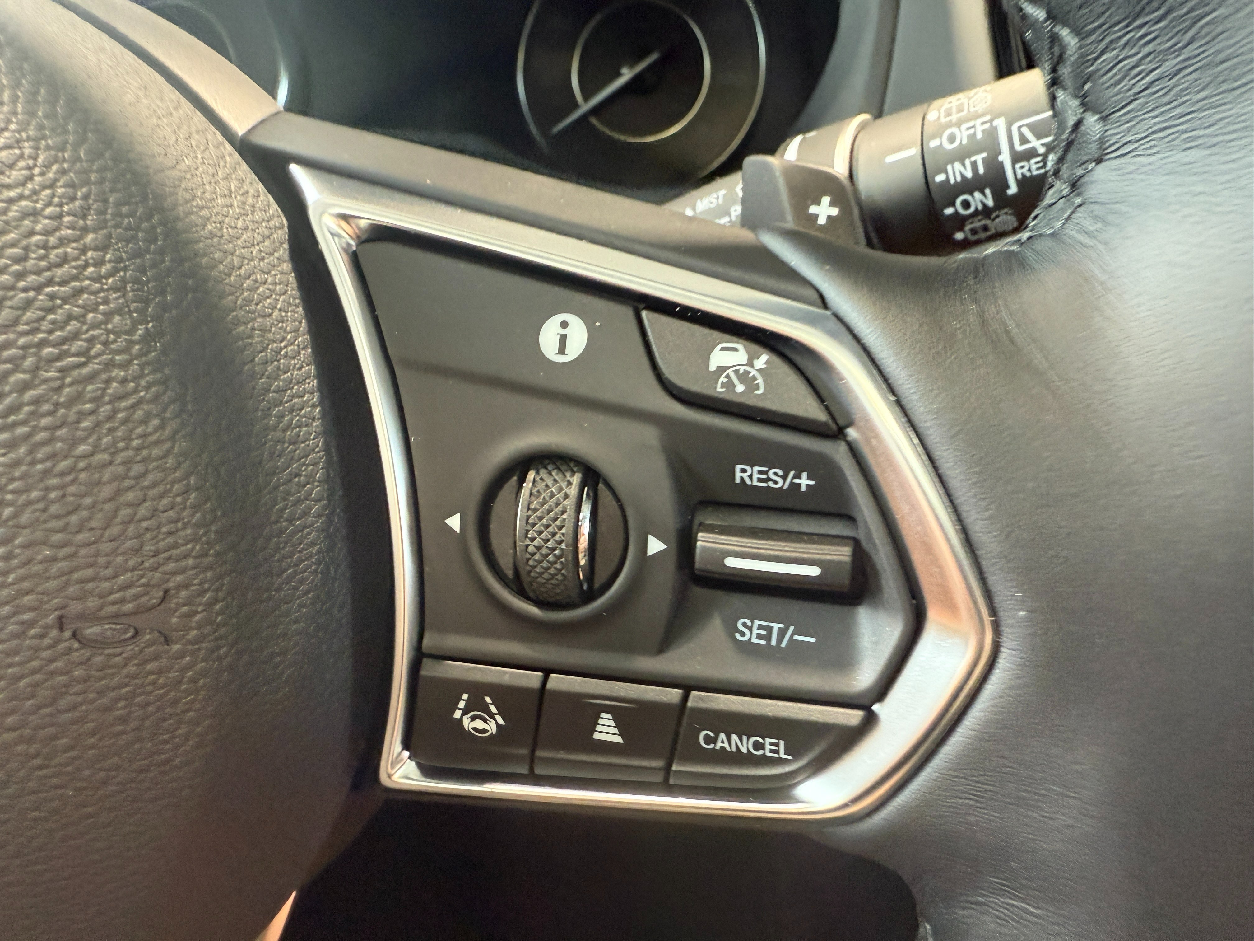 Used 2026 Acura RDX w/ Advance Package AWD/4WD image 21