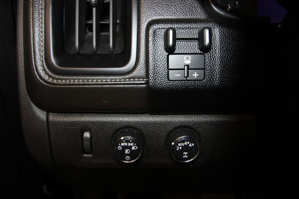 Used 2019 GMC Canyon Denali image 10