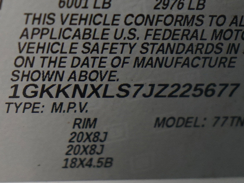 Used 2018 GMC Acadia Denali w/ LPO, Protection Package AWD/4WD image 29