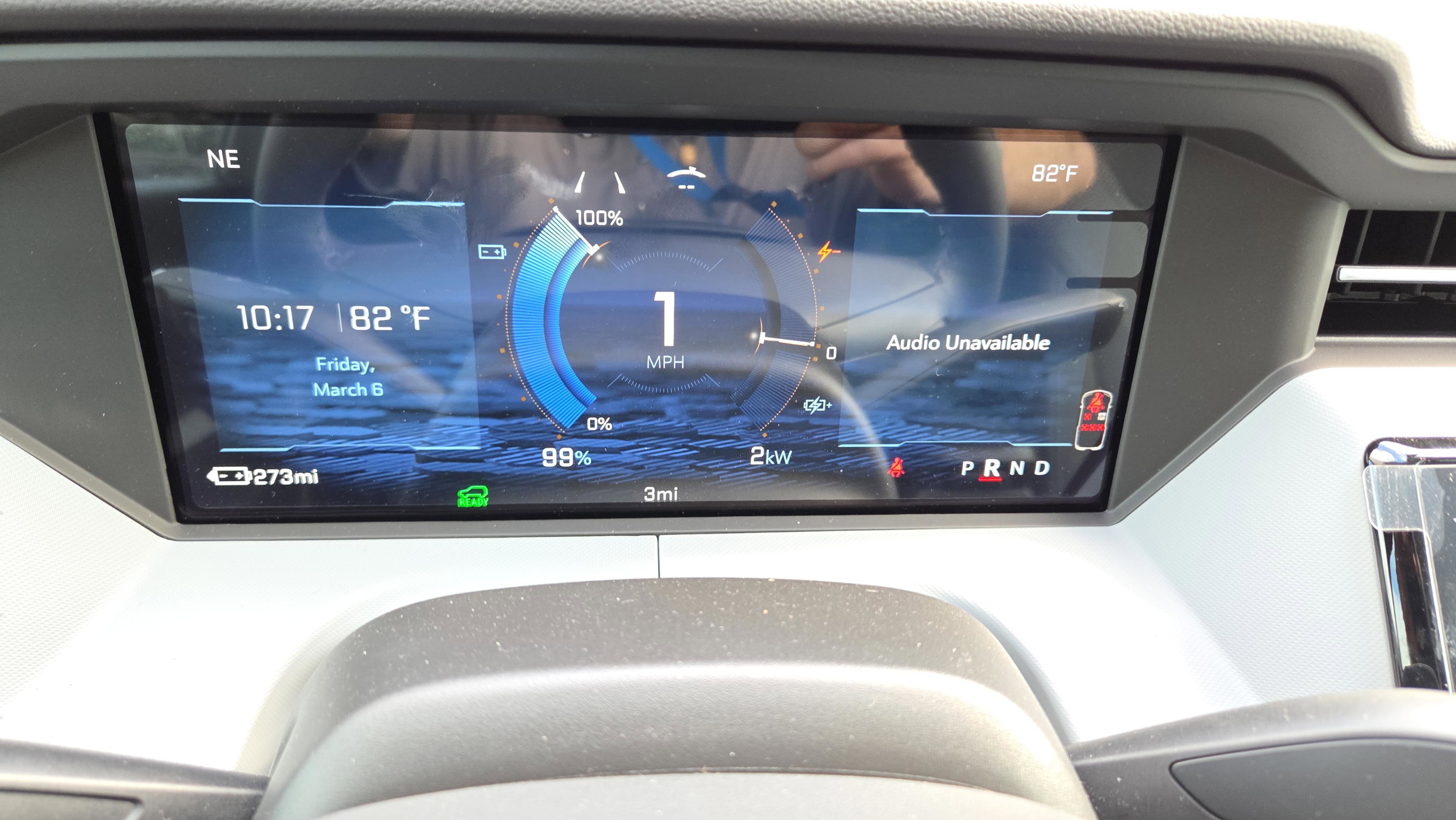 New 2027 Chevrolet Bolt LT w/ Comfort Package image 13