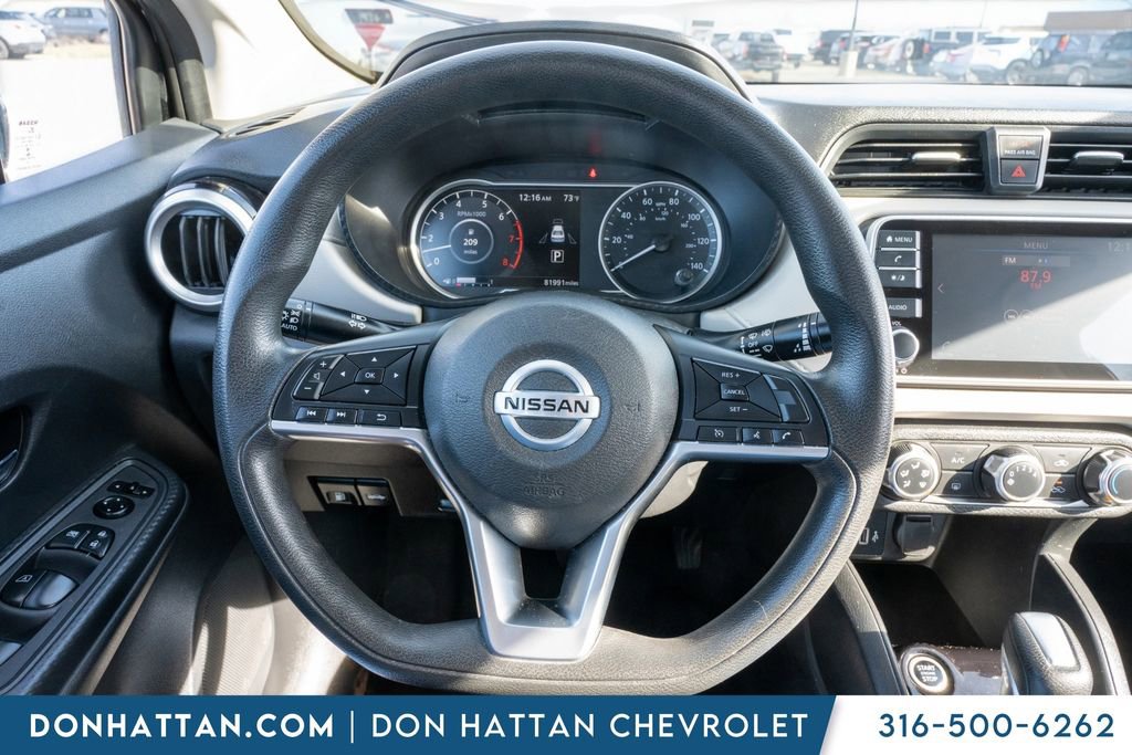 Used 2021 Nissan Versa SV image 6