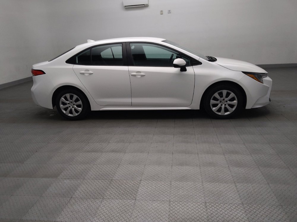 Used 2022 Toyota Corolla LE FWD image 11