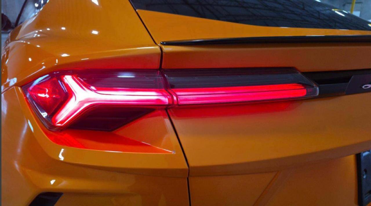 Used 2022 Lamborghini Urus image 7