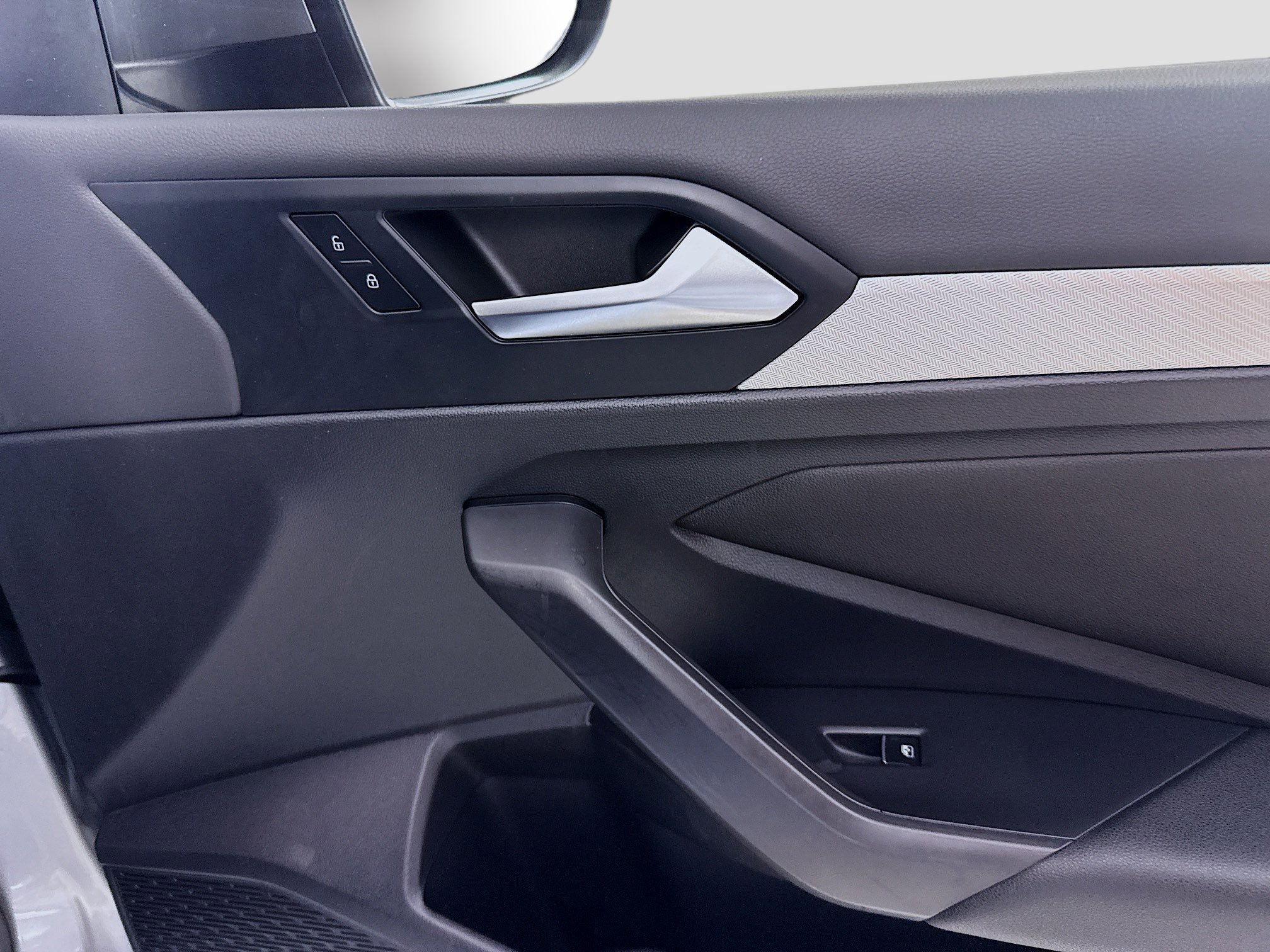 Used 2021 Volkswagen Jetta S w/ Driver Assistance Package image 30